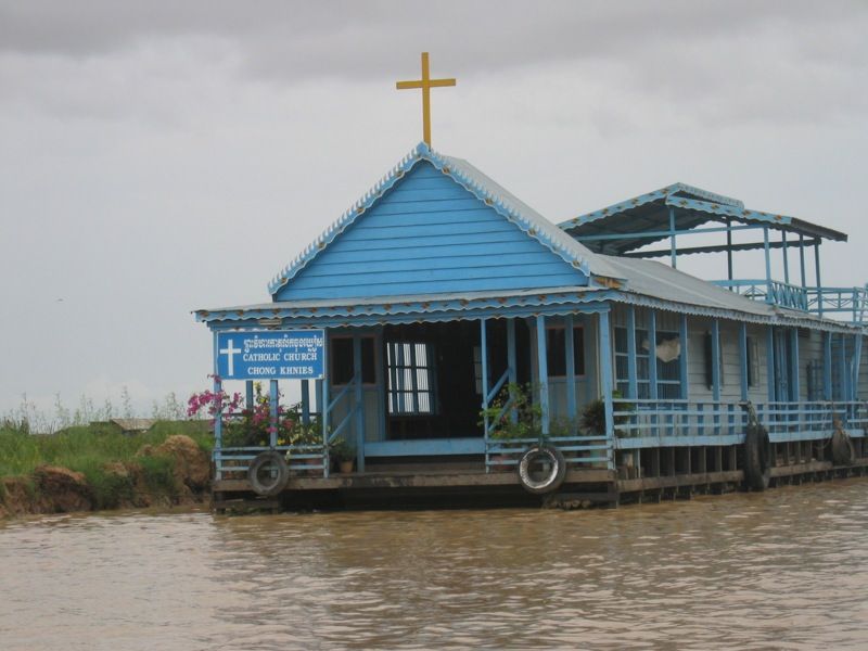 File:CatholicChurchChongKhnies.jpg