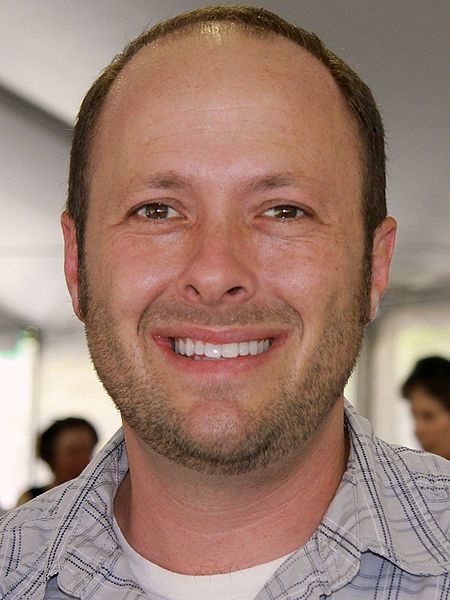 File:Jay asher 2011.jpg