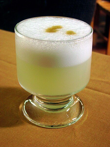 File:Pisco sour 20100613b.JPG